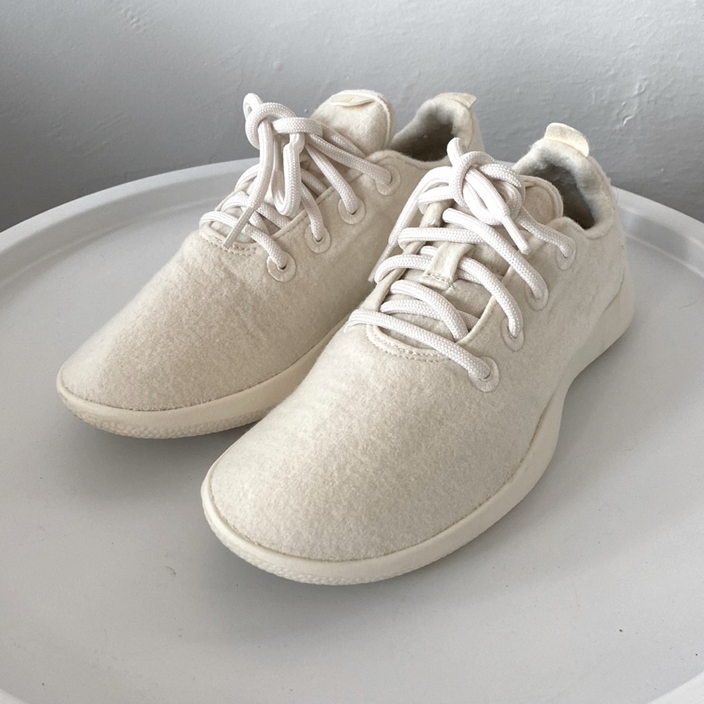 SOLD | Women’s Wool allbirds